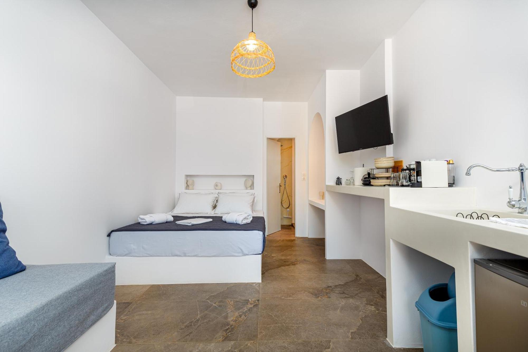 Aitheras Luxury